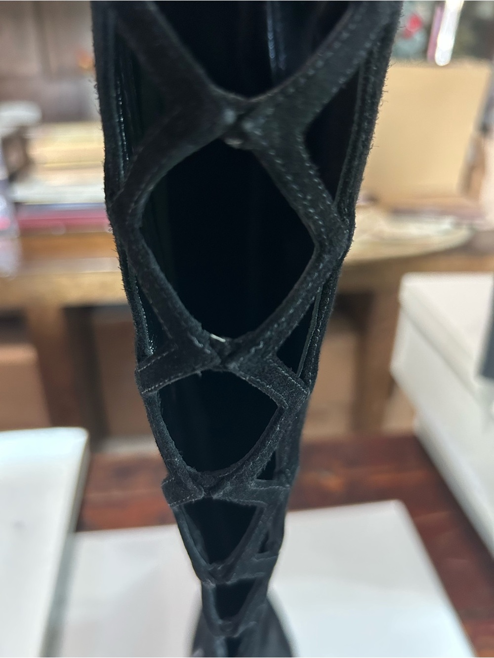 MANOLO BLAHNIK - Picture 4 of 6